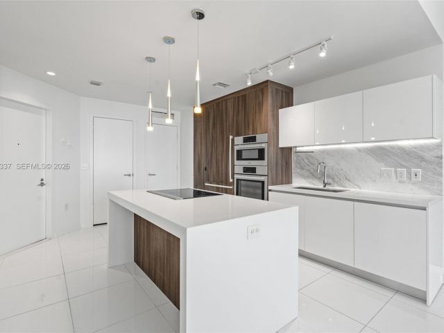 Apartment for sale  Unit #1506 - photo 7487831