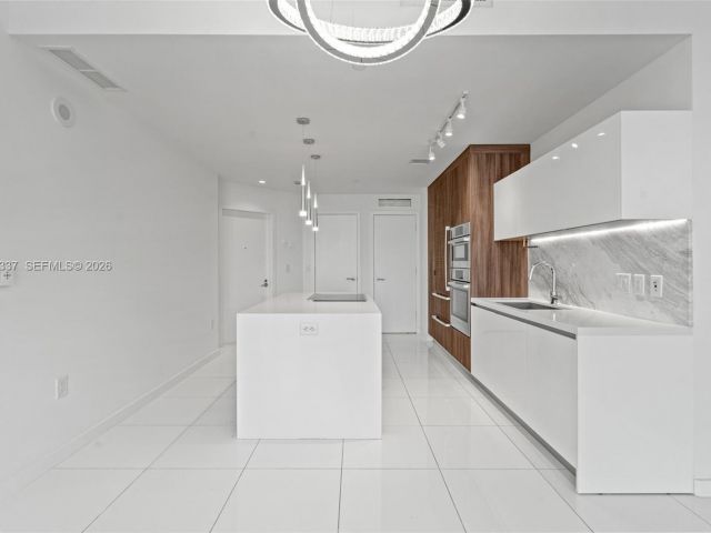 Apartment for sale  Unit #1506 - photo 7487833