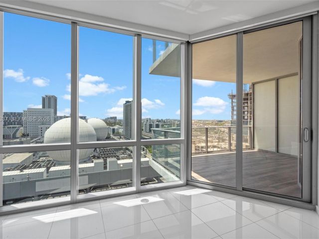 Apartment for sale  Unit #1506 - photo 7487840