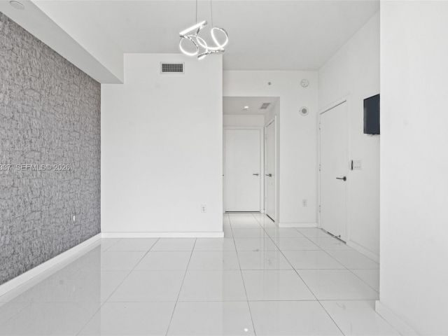 Apartment for sale  Unit #1506 - photo 7487857