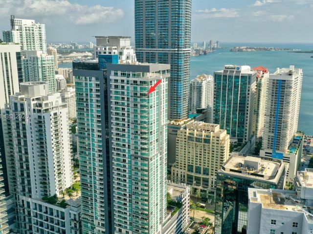 Apartment for rent  Unit #4101 - photo 7453687