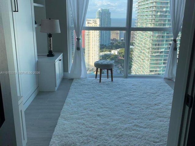 Apartment for rent  Unit #4101 - photo 7453695