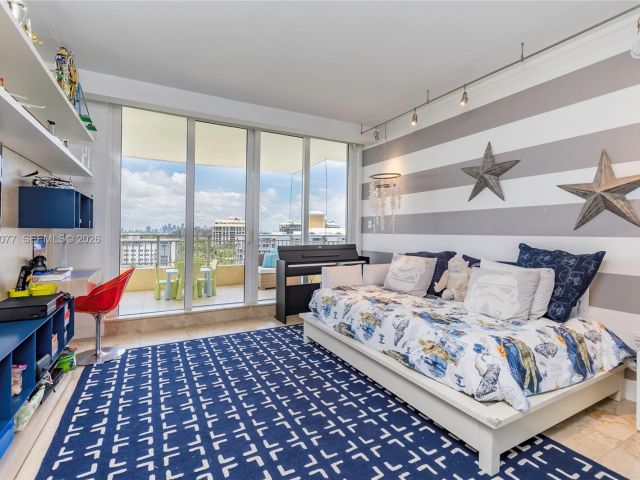 Apartment for sale  Unit #1005 - photo 7491858