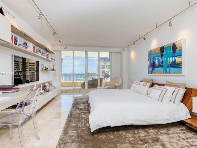 Apartment for sale  Unit #1005 - photo 7491860