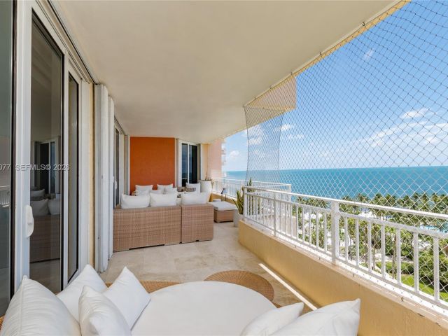 Apartment for sale  Unit #1005 - photo 7491862