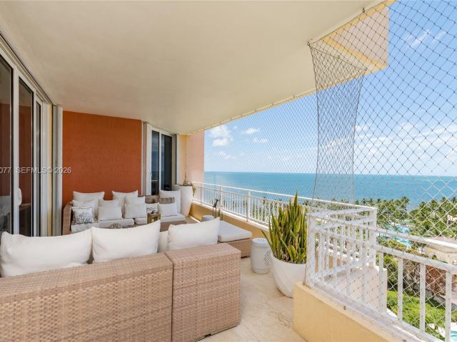 Apartment for sale  Unit #1005 - photo 7491863