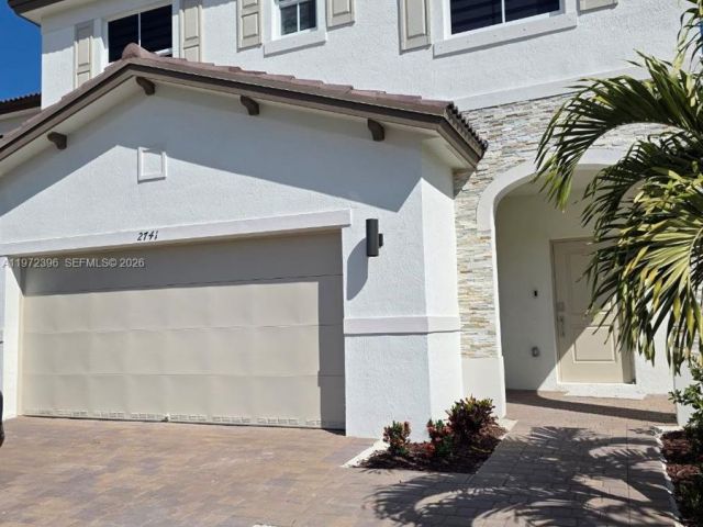 Home for rent at 2741 SE 24TH COURT - photo 7492887