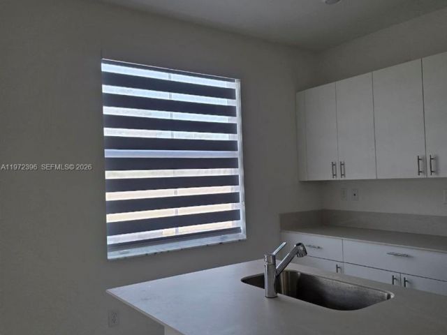 Home for rent at 2741 SE 24TH COURT - photo 7492893