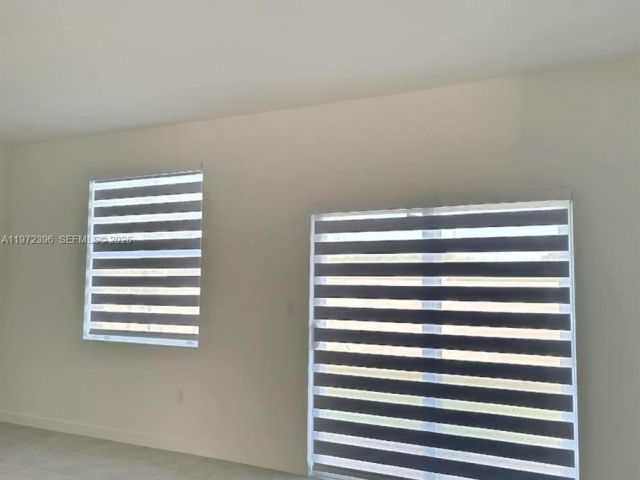 Home for rent at 2741 SE 24TH COURT - photo 7492906