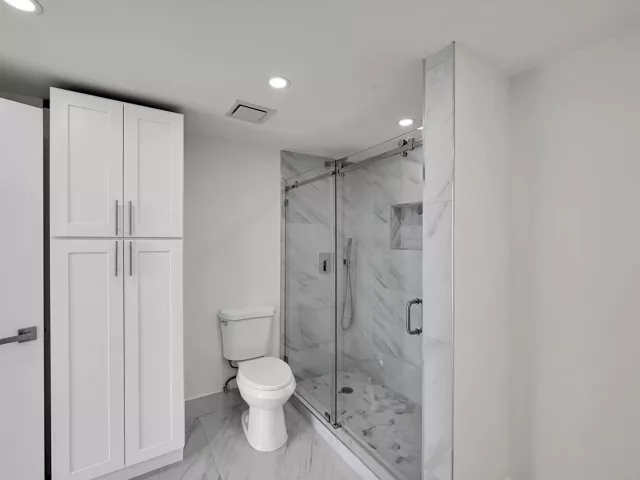 3-bedroom condo for sale in Fort Lauderdale - 3700 Galt Ocean Drive 1215 - MondialRealty