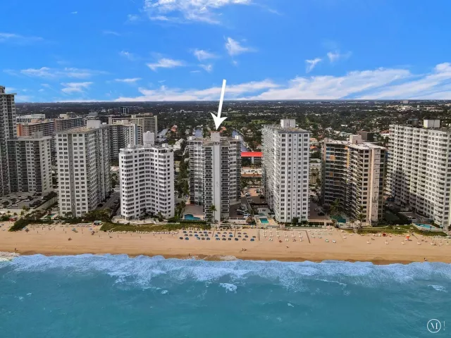 3-bedroom condo for sale in Fort Lauderdale - 3700 Galt Ocean Drive 1215 - MondialRealty