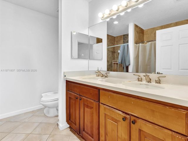 Home for sale at 21 SE 3rd Ave - photo 7462362