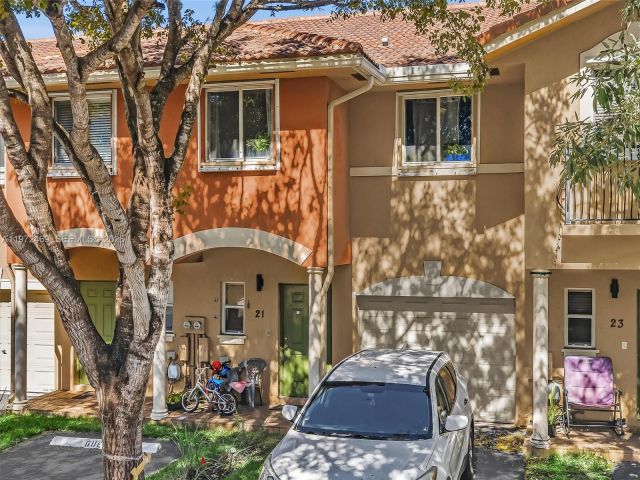 Home for sale at 23 SE 3rd Ave - photo 7462311