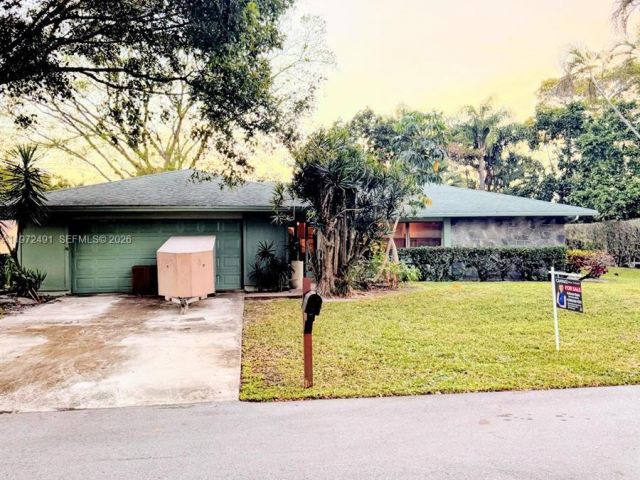 Home for rent at 766 NW 24th Ave - photo 7476260