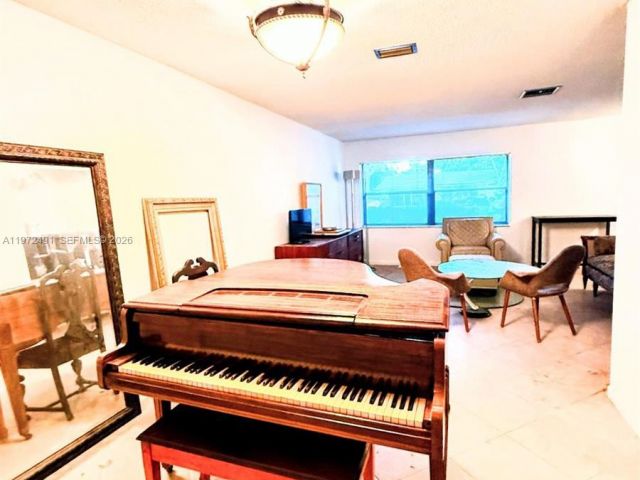 Home for rent at 766 NW 24th Ave - photo 7476270