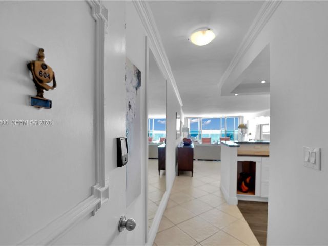 Apartment for rent  Unit #604 - photo 7502280