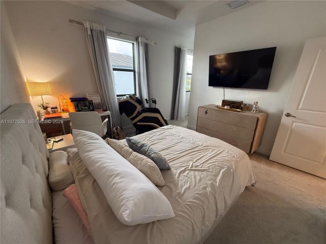 Home for rent at 20378 NW 6th Ave 20378 - photo 7480377