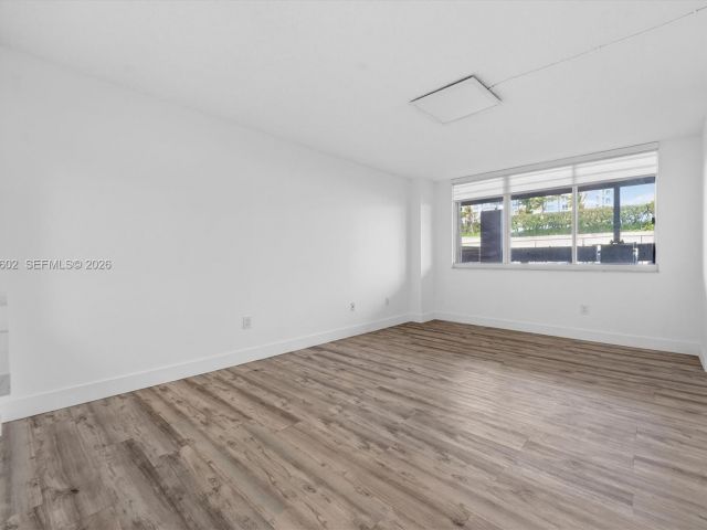 Apartment for sale  Unit #414 - photo 7469735