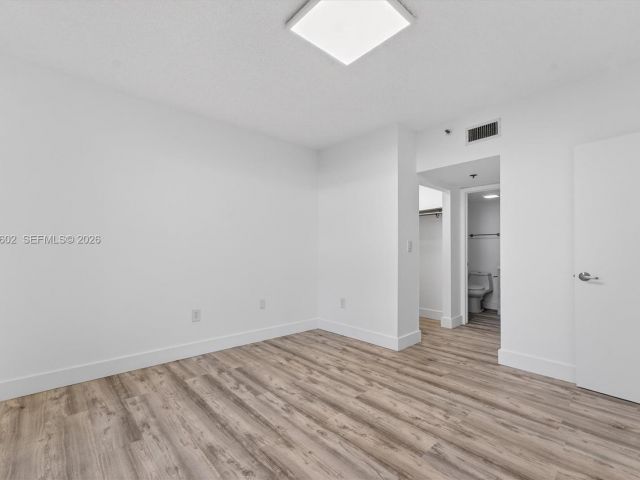 Apartment for sale  Unit #414 - photo 7469747