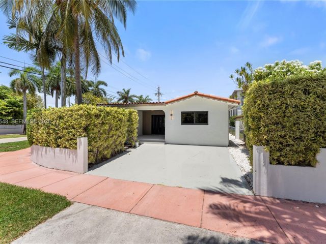 Home for sale at 1221 Biarritz Dr - photo 7469338