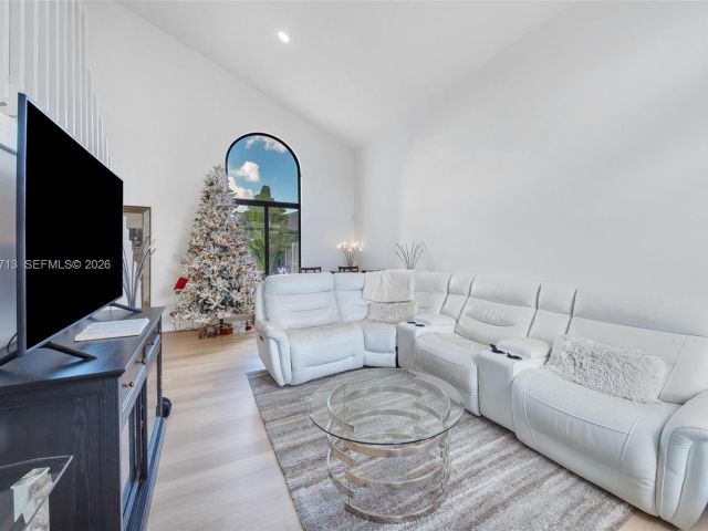 Home for sale at 1140 SW 85th Ct - photo 7524563