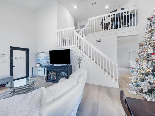 Home for sale at 1140 SW 85th Ct - photo 7524564