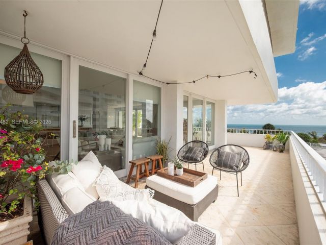 Apartment for sale  Unit #401 - photo 7491094