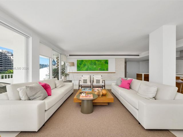 Apartment for sale  Unit #401 - photo 7491096