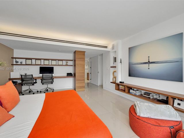 Apartment for sale  Unit #401 - photo 7491116