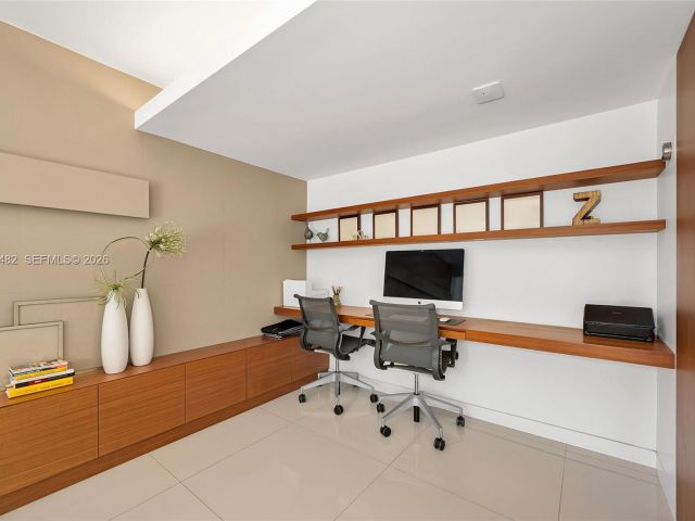 Apartment for sale  Unit #401 - photo 7491118