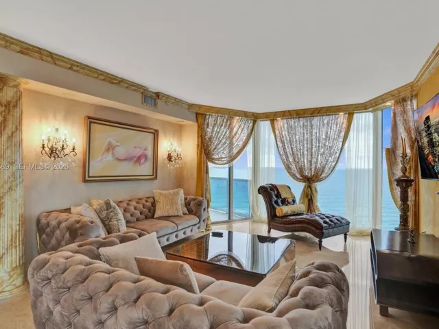 3-bedroom condo for sale in Sunny Isles Beach - 17555 Collins Ave 1701 - MondialRealty