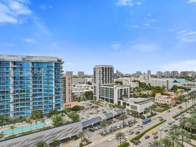 3-bedroom condo for sale in Sunny Isles Beach - 17555 Collins Ave 1701 - MondialRealty