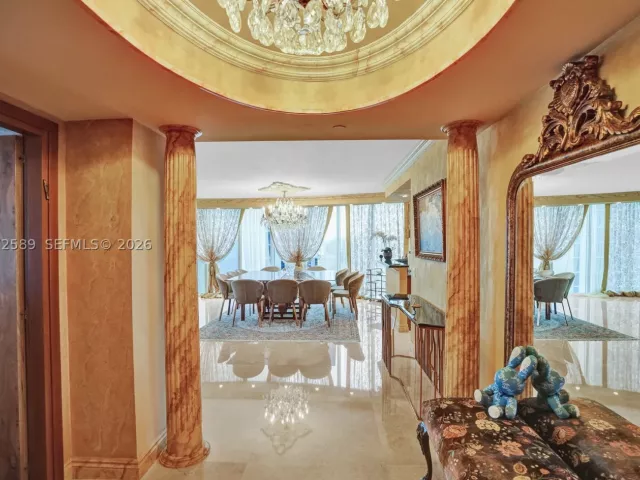 3-bedroom condo for sale in Sunny Isles Beach - 17555 Collins Ave 1701 - MondialRealty