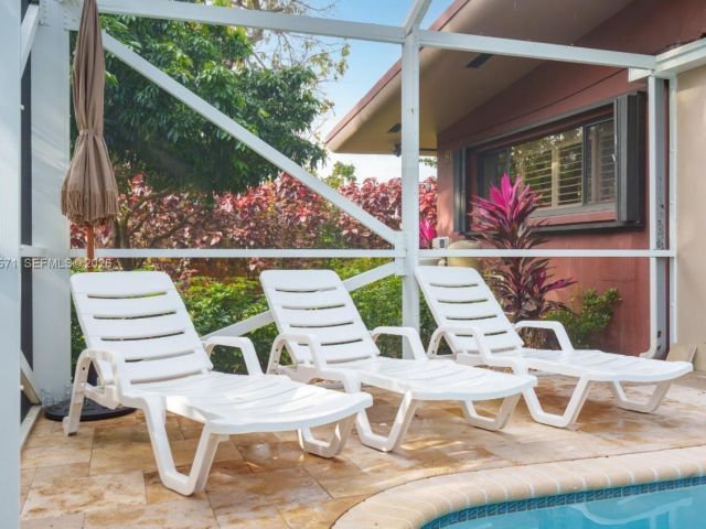 Home for sale at 811 N Highland Dr - photo 7474836