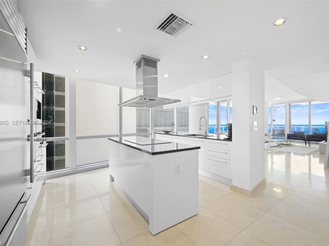 Apartment for sale  Unit #1508 - photo 7498705