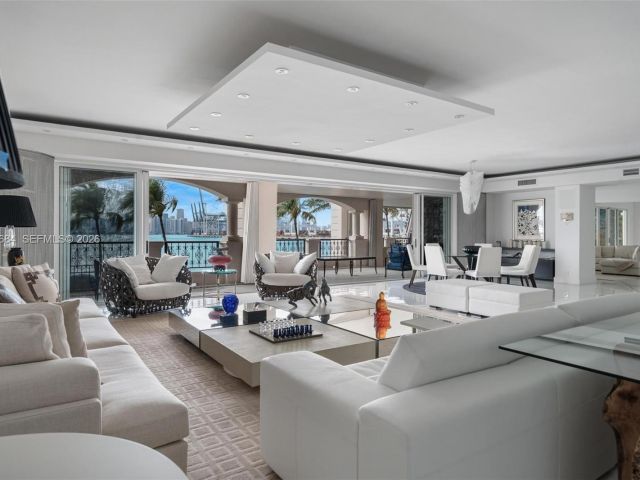 Apartment for sale  Unit #5322 - photo 7504808