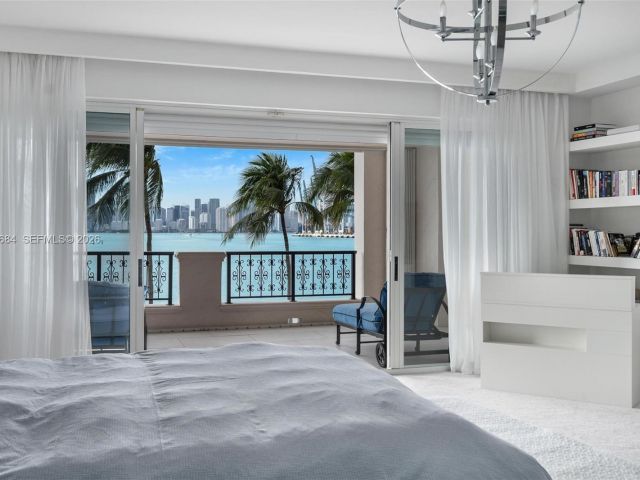 Apartment for sale  Unit #5322 - photo 7504822