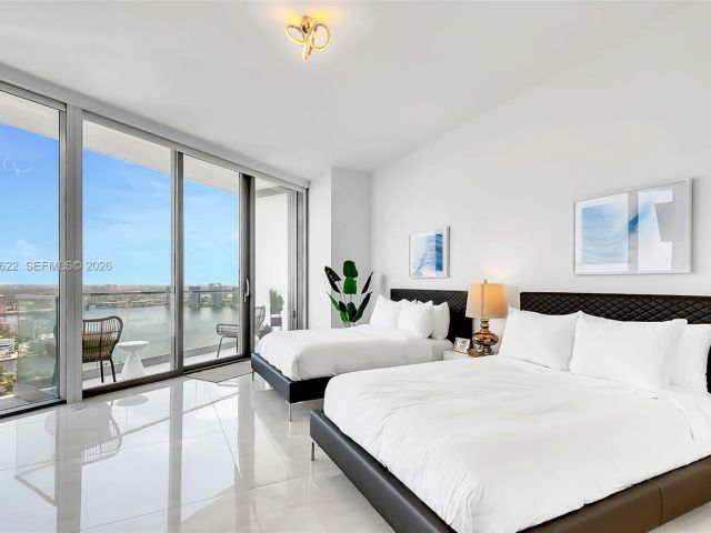 Apartment for rent  Unit #3304 - photo 7495799