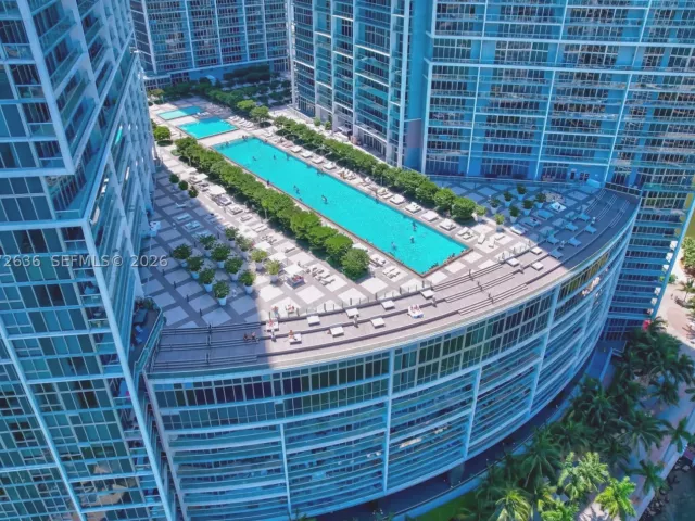 3-bedroom condo for sale in Miami - 495 Brickell avenue 2201 - MondialRealty