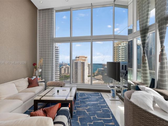 Apartment for sale  Unit #2201 - photo 7510910