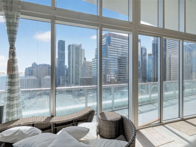 Apartment for sale  Unit #2201 - photo 7510911