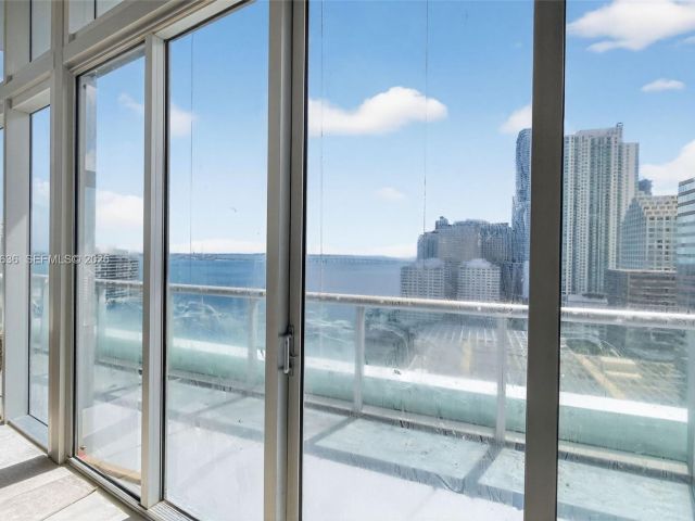 Apartment for sale  Unit #2201 - photo 7510912