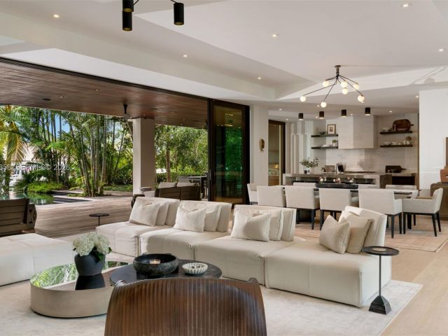 Home for sale at 6850 Sunrise Ct - photo 7471399