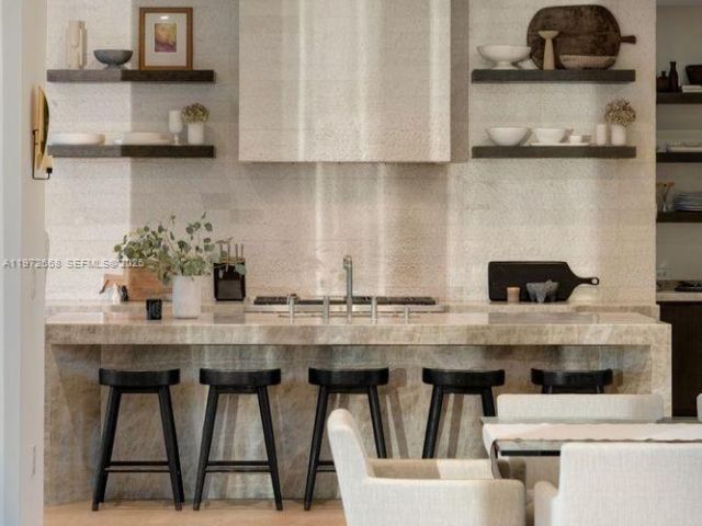 Home for sale at 6850 Sunrise Ct - photo 7471402