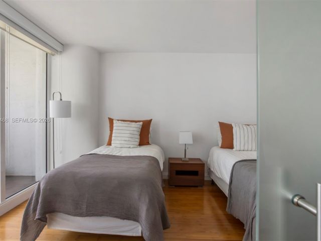 Apartment for rent  Unit #A-2740 - photo 7496216