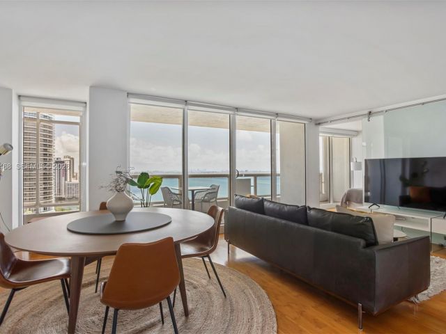 Apartment for rent  Unit #A-2740 - photo 7496231