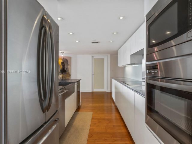 Apartment for rent  Unit #A-2740 - photo 7496235