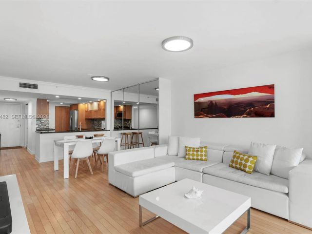 Apartment for rent  Unit #A-3137 - photo 7496194