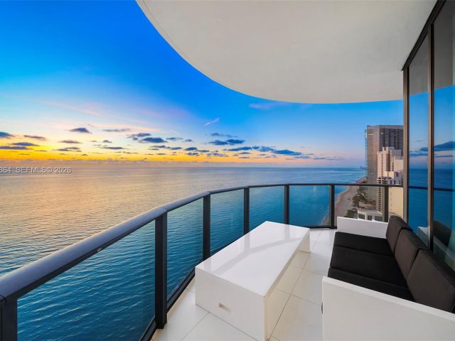 Apartment for sale  Unit #30 - photo 7494409