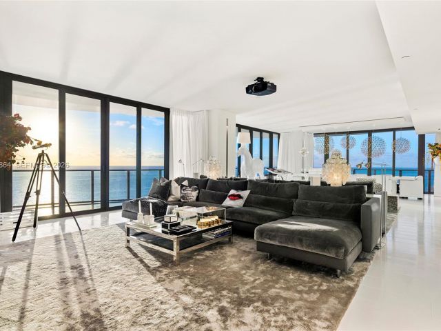 Apartment for sale  Unit #30 - photo 7494420